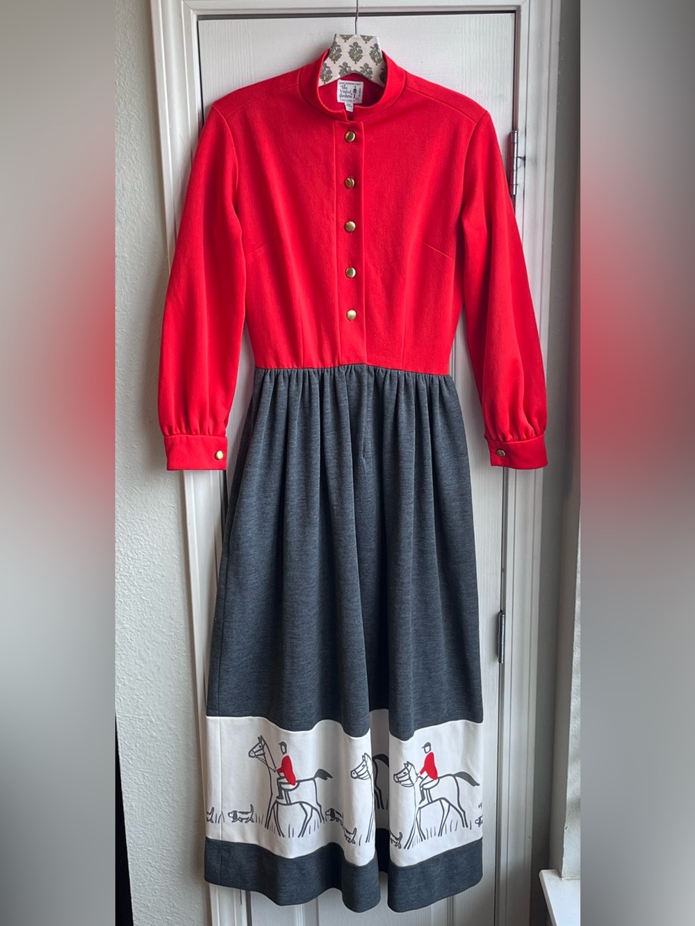 VTG 70’s The Vested Gentress Equestrian Maxi Dress Long Sleeve Red Gray Size 10